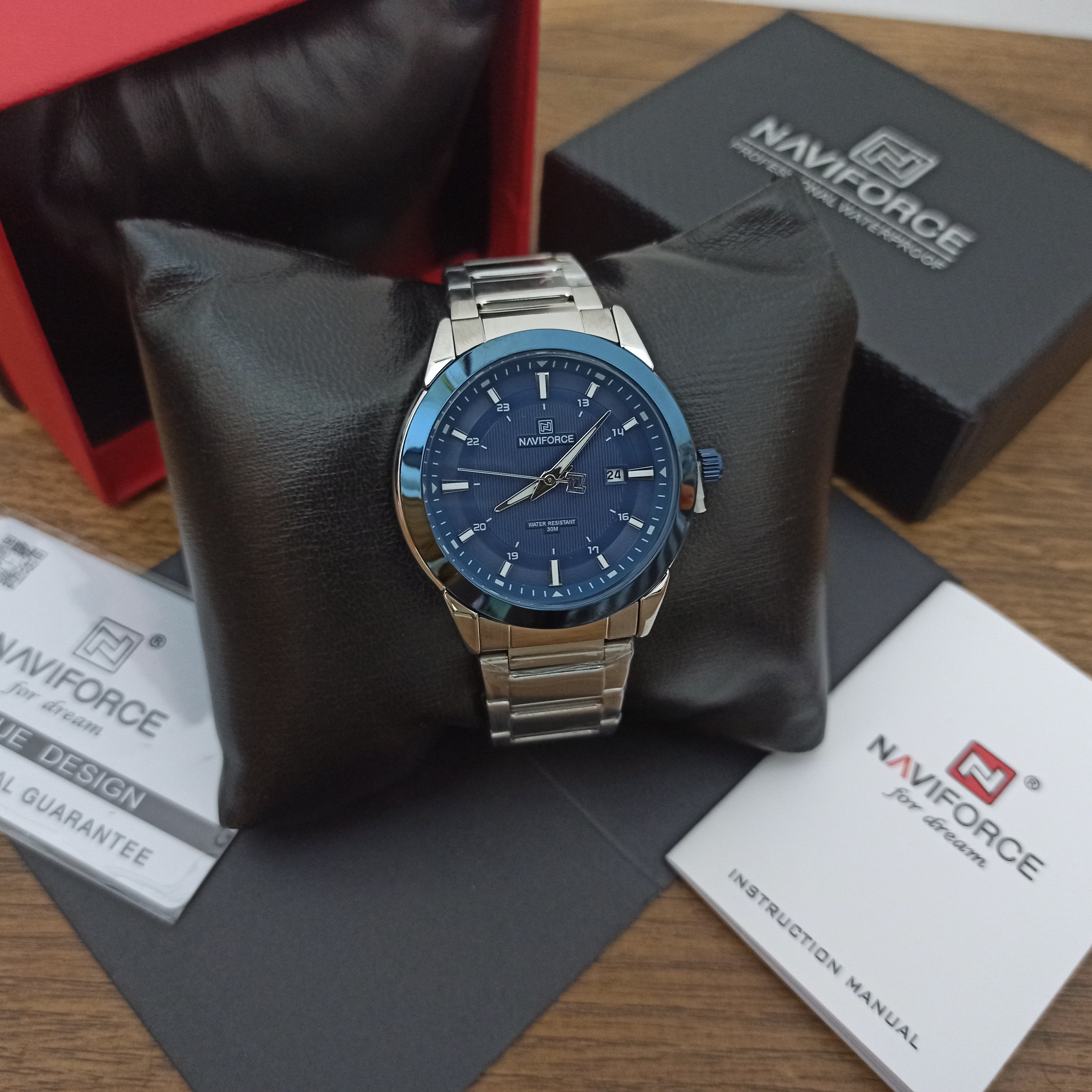 Montre ORIGINAL NAVIFORCE ساعة أصلية