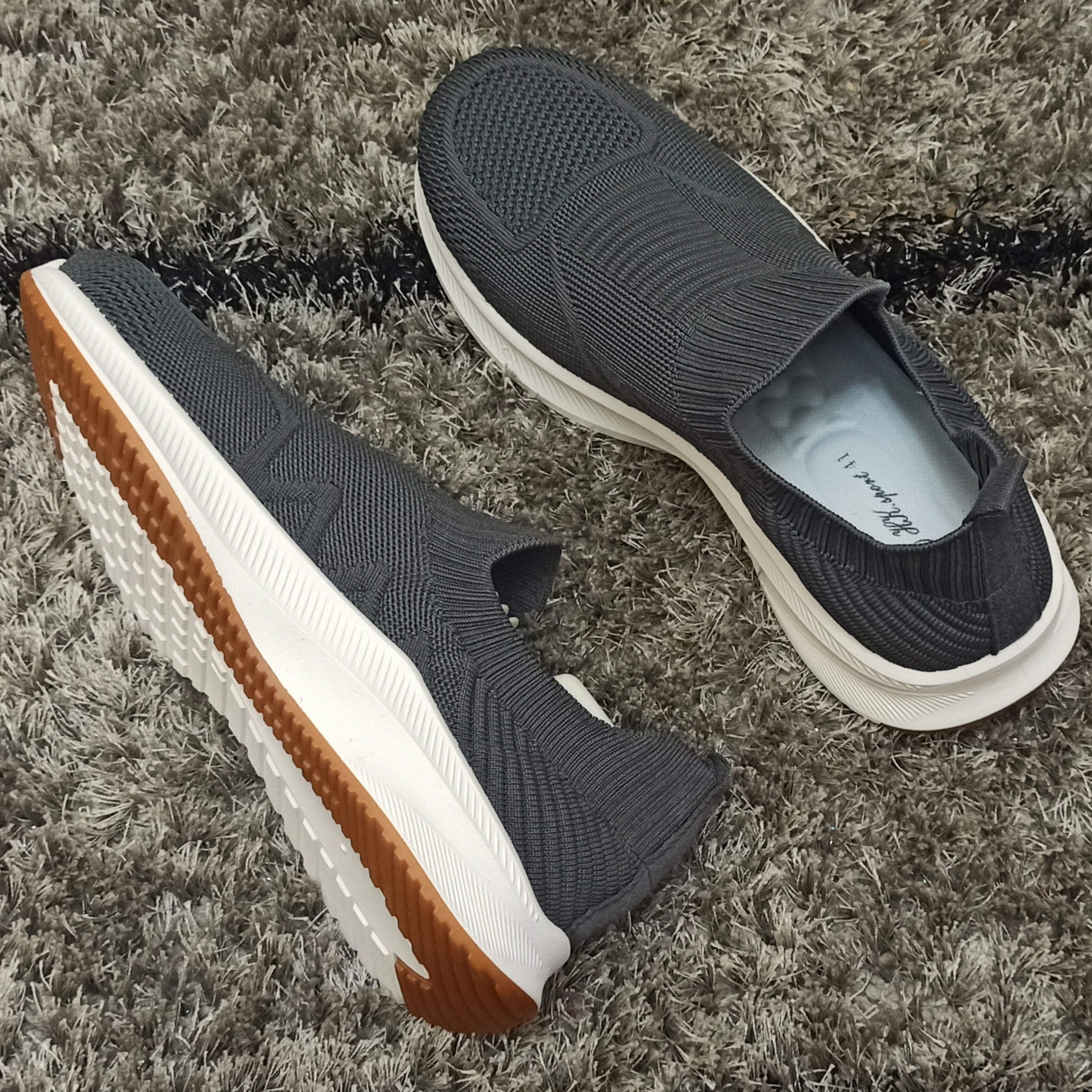 Basket orthopédique GRIS حذاء طبي رمادي